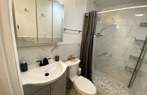 Cozy Boston Getaway Apartment! Free Parking - Foto 21