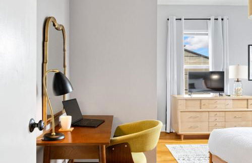 King Bed, Near DT and Best Restaurants, Pets OK! - Foto 16