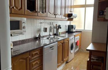 AEROPUERTO El ALTET - Photo 11