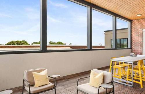 Landing Stylish 1BD Pool Gym - Foto 33