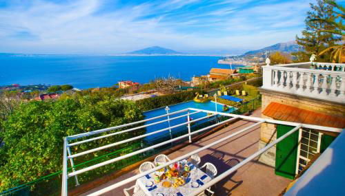 Villa Luisa Jacuzzi and Pool - Photo 2