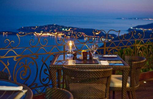 Villa d exception avec terrasse, jacuzzi, vue mer, parking, en plein cœur du village de Eze - Foto 68