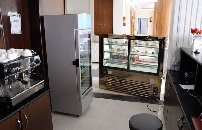 Crown City Hotel - Foto 41