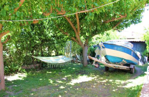 Amarynthos Beachfront Vacation House with garden - Foto 9
