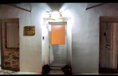 Ξενώνας "Alexandra's Coffee House" - Foto 79