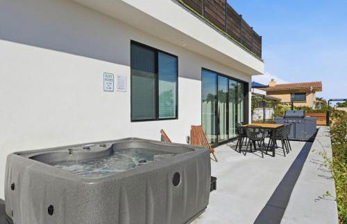 Del Mar Retreat - Laundry BBQ Firepit AC Patio - Photo 44