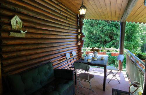 Chalet in the Woods House for 8 Persons and Large Garden - Foto 13