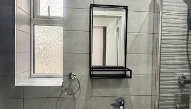 Side Separate Independent Annexe - Foto 5