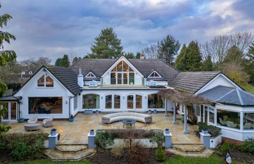 5BDR Luxe Villa By Torr Property Group Short Lets & Serviced Accommodation With Free Parking & River View Stratford-Upon-Avon - Foto 3