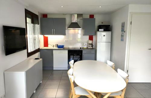 Gîte 1805Bis Montagnes du Jura avec Spa et Sauna classé 3 étoiles - Foto 10