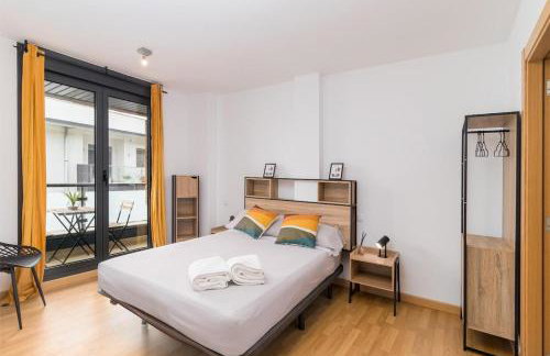 Piso diseño con piscina y garaje - Foto 8