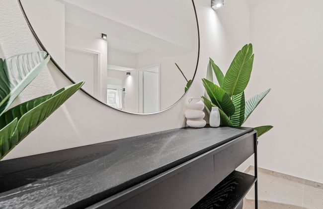 Clausen Charm Contemporary Retreat ID210 - Photo 22