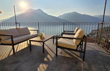 Amazing Lake View Apartment with Pool and 2 Terraces, Modern Urio, by STAYHERE-LAKECOMO - Foto 1