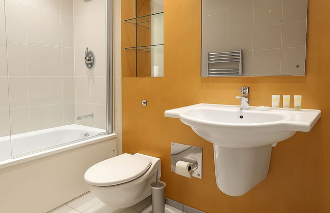 Still Life Tower Hill Executive - Foto 43