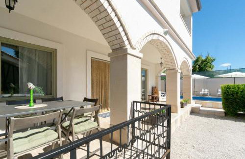 Villa Martin - Countryside Retreat with Pool & Pavilion - Foto 18