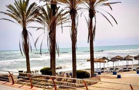 2 Bedrooms and 2 Bathrooms with Sea View at Piscis Benalmadena Arroyo - Foto 25