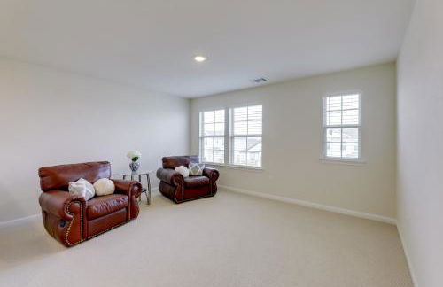 Buda Business-Ready House Office, Home Gym and Yard - Foto 15