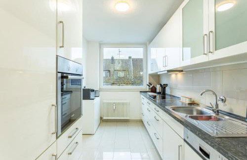 Business Apartment I kostenlose Parkplätze I Nähe Köln Messe Deutz I Terasse I Top Anbindung - Foto 17