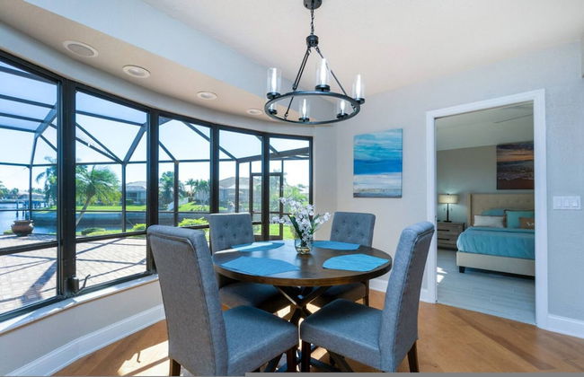 Waterfront Villa With Heated Pool Spa - Foto 14