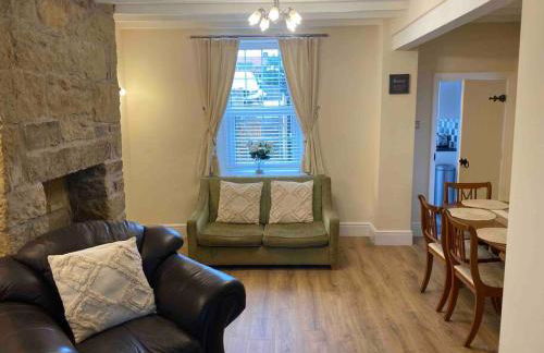 43 Heol Maelor- A Homely Cottage in Wrexham, North Wales - Foto 11