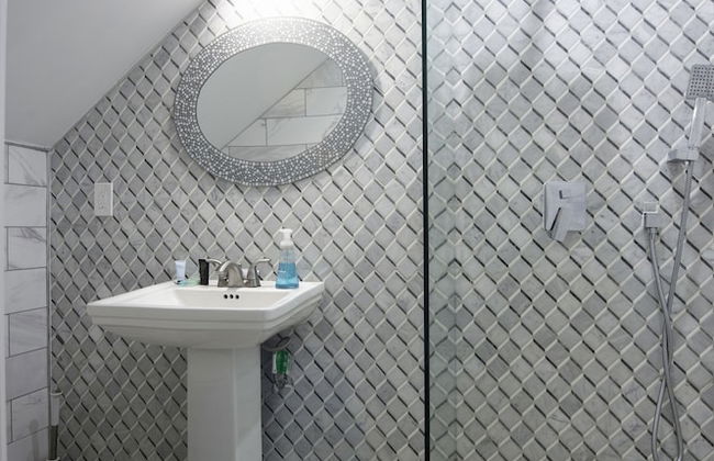 Elegant NOLA Chateau: Prime Spot - By YouRent - Foto 14