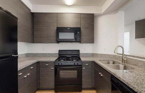 Modern 1BR Retreat in Marina del Rey - Pool, Hot Tub & Gym, Sauna - Foto 4