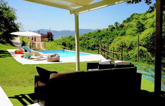 Spacious Villa With Pool in Fabriano Italy - Foto 50