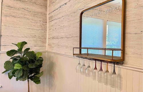 Historic & Chic Beaumont Getaway - Photo 7