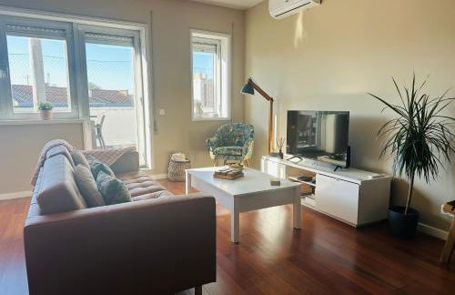 Premium Quental House - T3 Renovado com magnifico Terraço - Foto 3