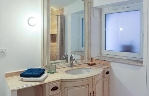 Stunning Apartment In Villes Sur Auzon - Foto 17