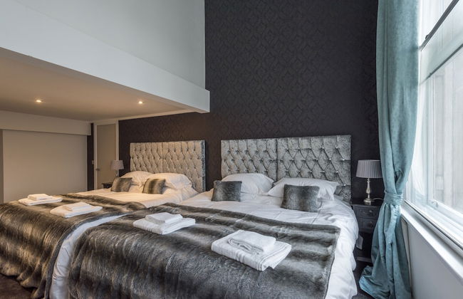 Union Bank Apartments - Photo 3