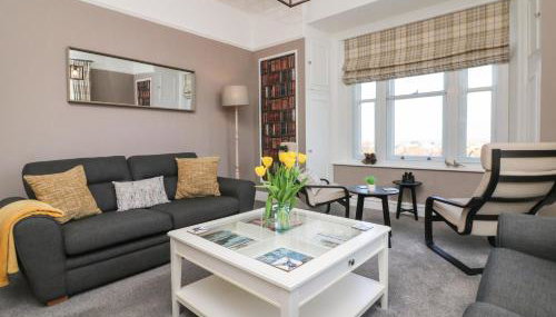 The Outlook - Photo 5