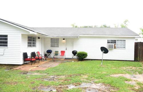 Bungalow near Main Street - #2 - Foto 1