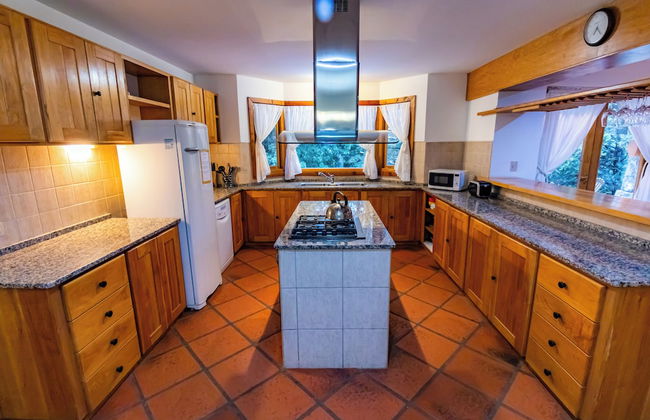 Amazing 5 Bedrooms Chalet in Villa Traful VT1 by Apartments Bariloche - Foto 22