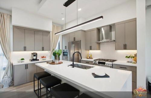 Scottsdale 3BR with Private XL Rooftop, 2Car Garage, Heated Pool & Hot Tub, EV L2, 12min to Airport - Foto 11