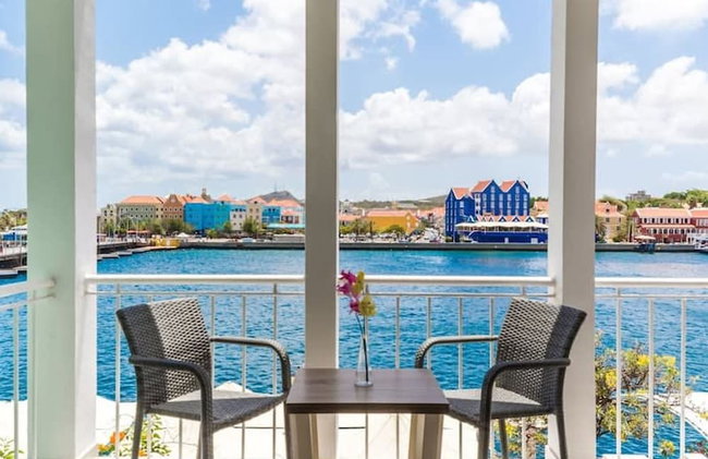 Luxurious Yacht View Apt w Balcony at Famous Handelskade - Foto 1