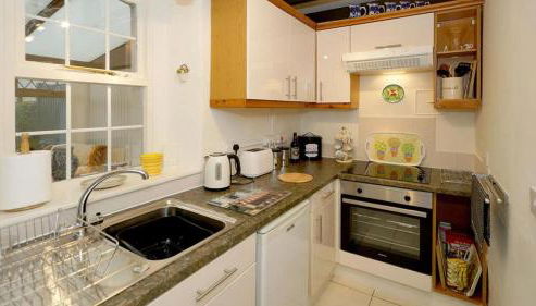 Ty Doli Cottage, rural location just outside Conwy town - Foto 2, stove, toaster
