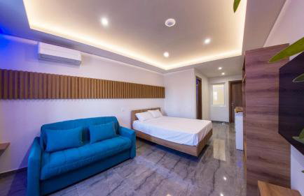 OLYMPIADA GIRNI Suites - Photo 4