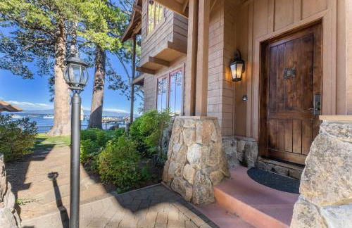 Lakefront Retreat Across from Homewood Resort - Foto 34