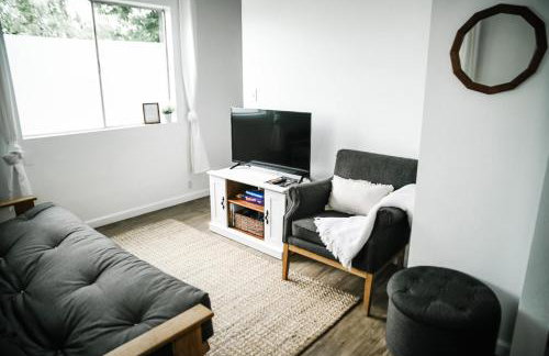 House-1 Bedroom, 1 Bath-Private, Centrally Located - Foto 23