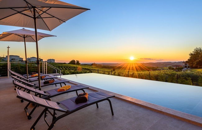 Comfortable Villa With Central Heating - Foto 24