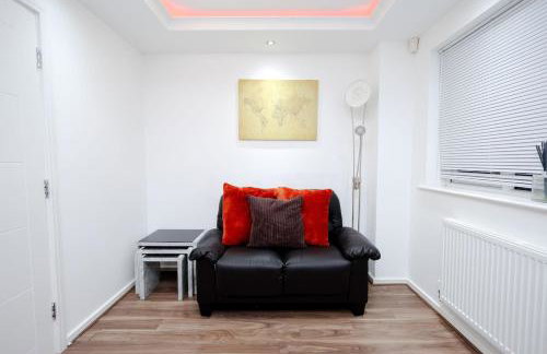 Cozy Place in Salford, Sleeps 8, 4 Bedroom, 5 Beds - Foto 28
