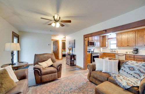 Porch and Fire Pit Ranch Retreat in Blue Ridge! - Foto 8