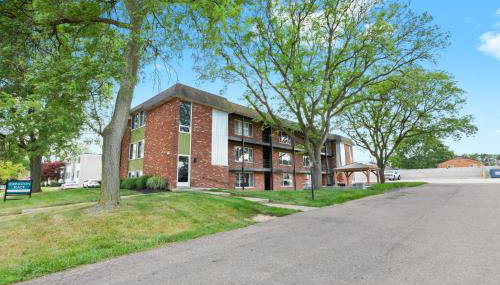 Renovated 1BR Upper Flat Modern King Suite - Foto 4