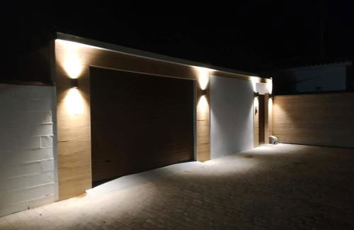 VILLA DE LUJO CLIMATIZADA. PISCINA Y JARDIN PRIVADO - Foto 34