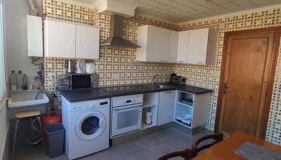 Appartement Spacieux fonctionnel Parking assuré!! - Foto 3