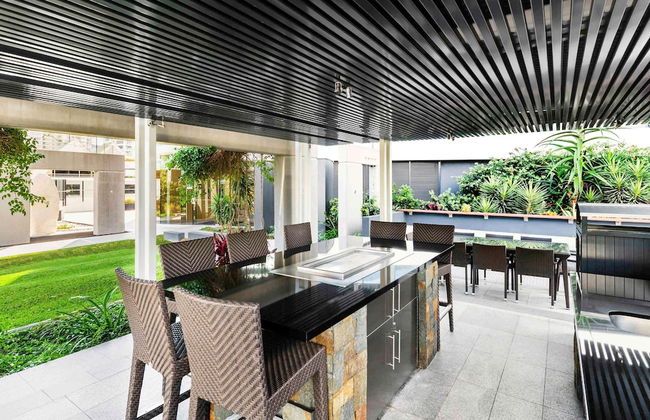 Peppers Broadbeach - Photo 74