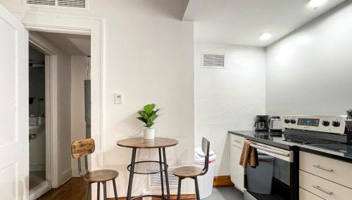 Quiet Studio on Grand - Downtown DSM! - Photo 5