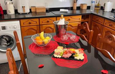 Retiro encantador em Machico - 5 min Praia e Centro A - Foto 5