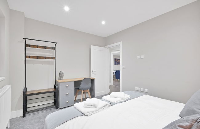 Crown Place 2 & 3 Bedroom Luxury Apts - Foto 28